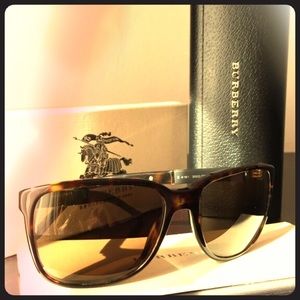Tortoiseshell Burberry  Sunglasses - LIKE NEW!